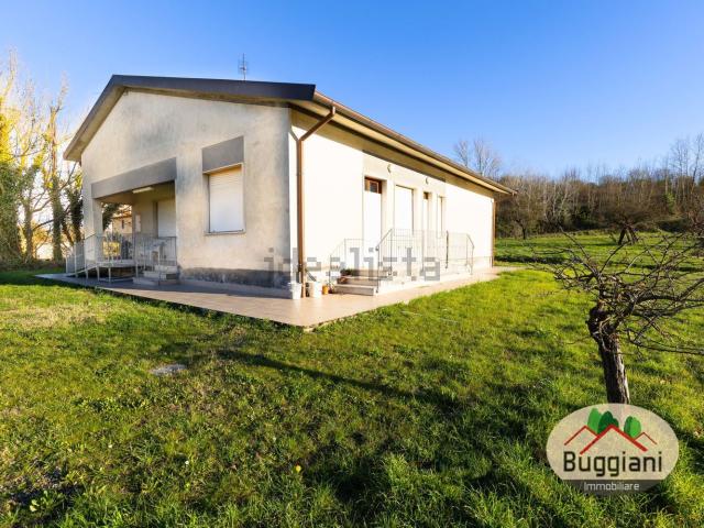 Villetta indipendente in vendita di 180 m²