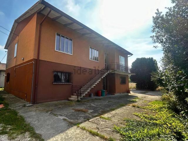 Villetta indipendente in vendita di 180 m²