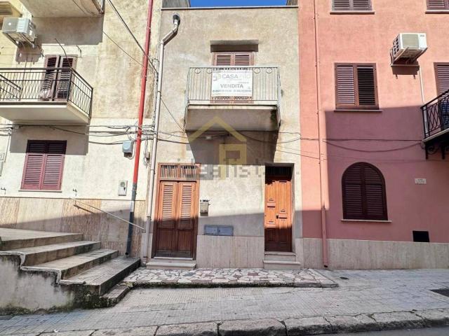 Villetta indipendente in vendita di 180 m² in Via Canale Vecchio