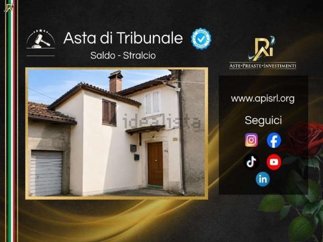 Villetta indipendente in vendita di 180 m² in Via Casine, 104