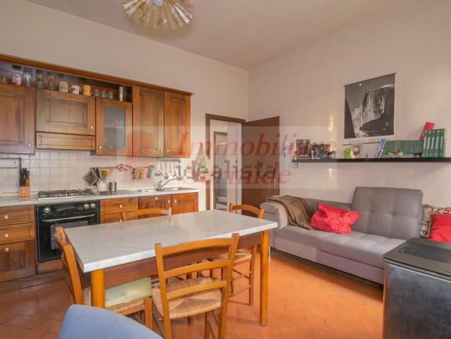 Villetta indipendente in vendita di 180 m² in Via Cesare Battisti