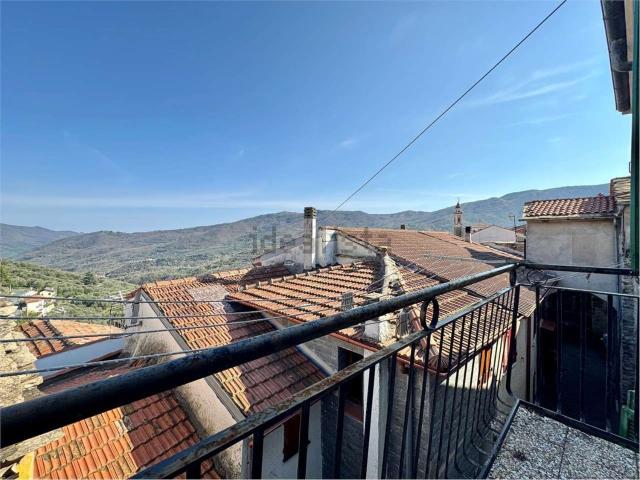 Villetta indipendente in vendita di 180 m² in Via Cristoforo Colombo, 6