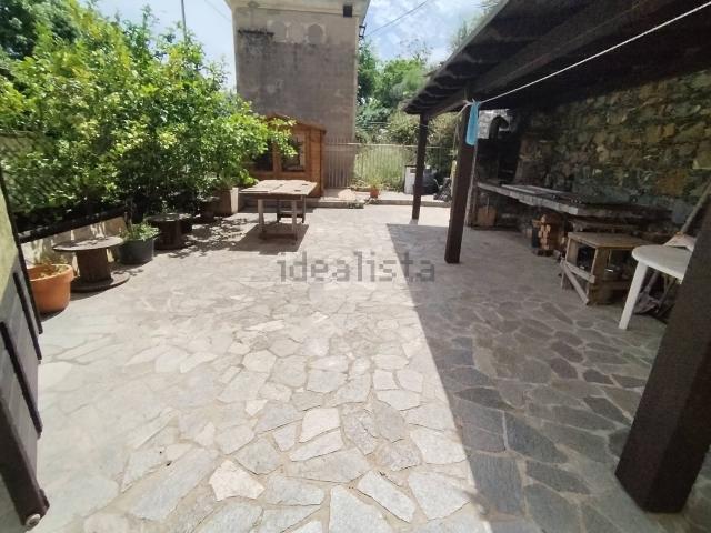 Villetta indipendente in vendita di 180 m² in Via Adolfo da Passano, 3