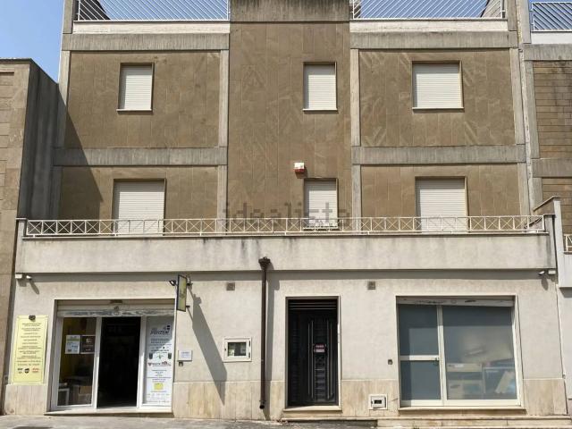 Villetta indipendente in vendita di 180 m² in Via Alberto Burri