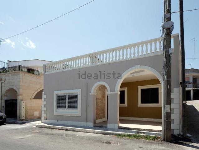 Villetta indipendente in vendita di 180 m² in Via Alfieri, 19