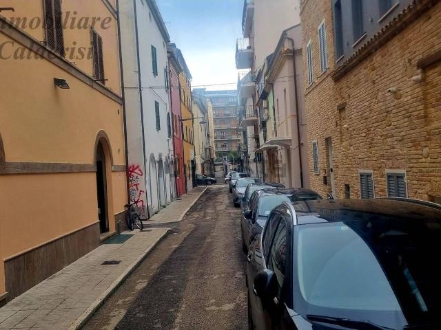 Villetta indipendente in vendita di 180 m² in Via Aspromonte