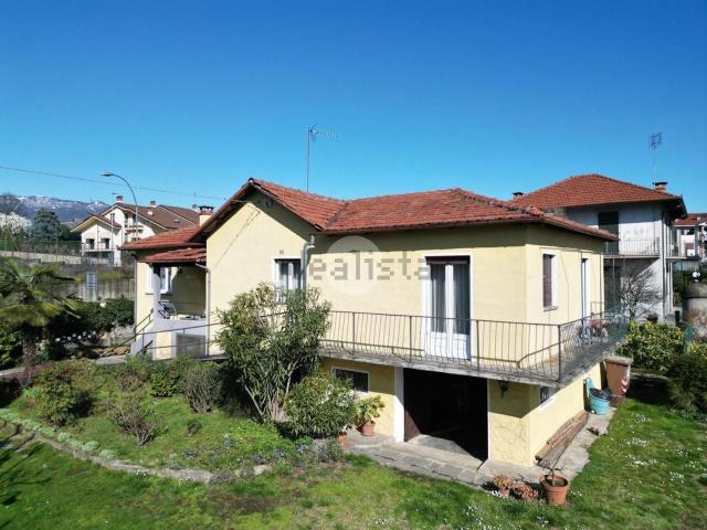 Villetta indipendente in vendita di 180 m² in Via Bagnolo, 8