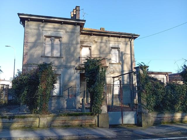 Villetta indipendente in vendita di 180 m² in Via Balilla, 14