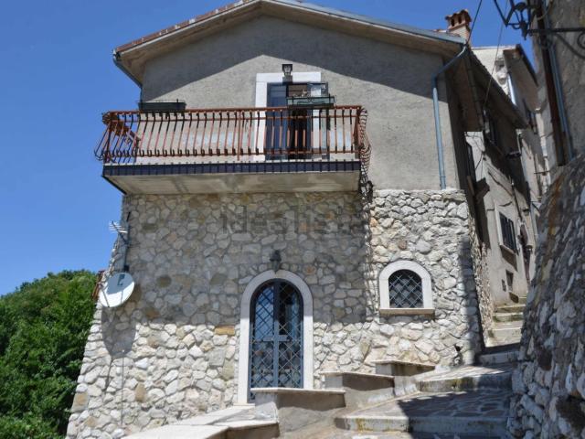 Villetta indipendente in vendita di 180 m² in Via Belvedere