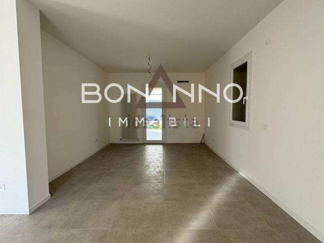 Villetta indipendente in vendita di 180 m² in Via Brioni