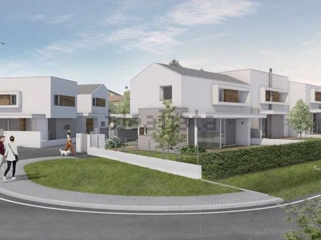 Villetta indipendente in vendita di 180 m² in Via Burida, 4