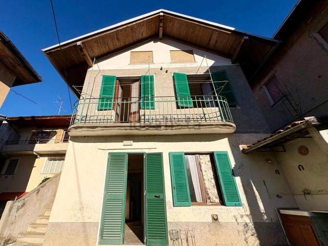 Villetta indipendente in vendita di 180 m² in Via Garibaldi, 38