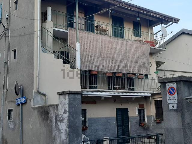 Villetta indipendente in vendita di 180 m² in Via Garibaldi
