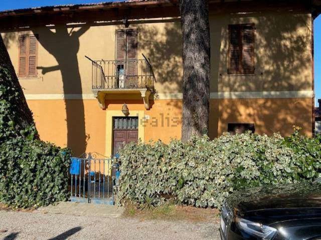 Villetta indipendente in vendita di 180 m² in Via Eugenio Curiel