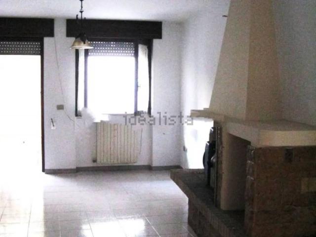 Villetta indipendente in vendita di 180 m² in Via Francesco Crispi