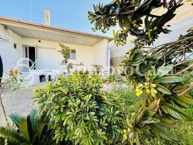 Villetta indipendente in vendita di 180 m² in Via I Maggio, 7