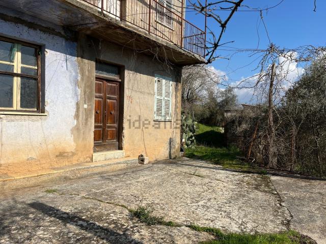 Villetta indipendente in vendita di 180 m² in Via Monte Passeggio
