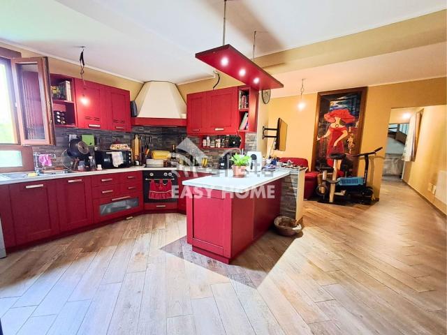 Villetta indipendente in vendita di 180 m² in Via Maestra, 1