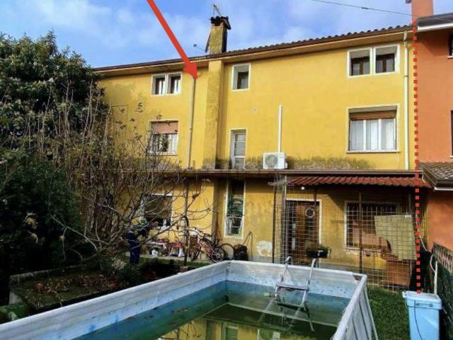 Villetta indipendente in vendita di 180 m² in Via Solari, 43