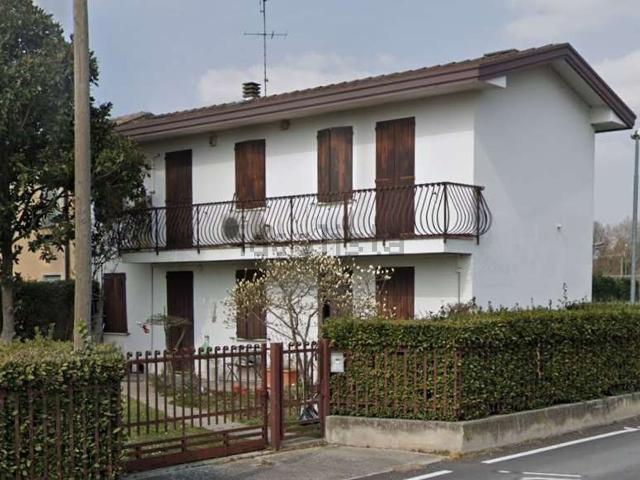 Villetta indipendente in vendita di 180 m² in Via Sabbioni, 22