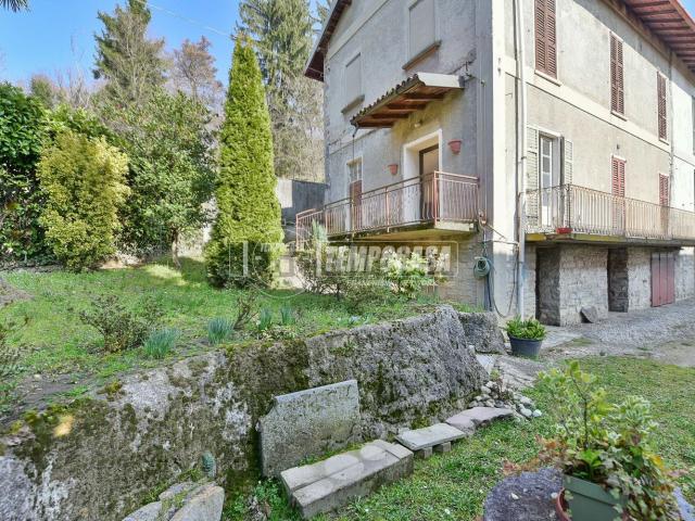 Villetta indipendente in vendita di 180 m² in Via San Carlo, 23