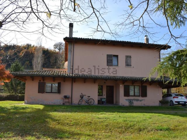 Villetta indipendente in vendita di 180 m² in Via Ponte Vecchio