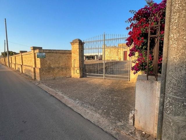 Villetta indipendente in vendita di 180 m² in Via Palermo