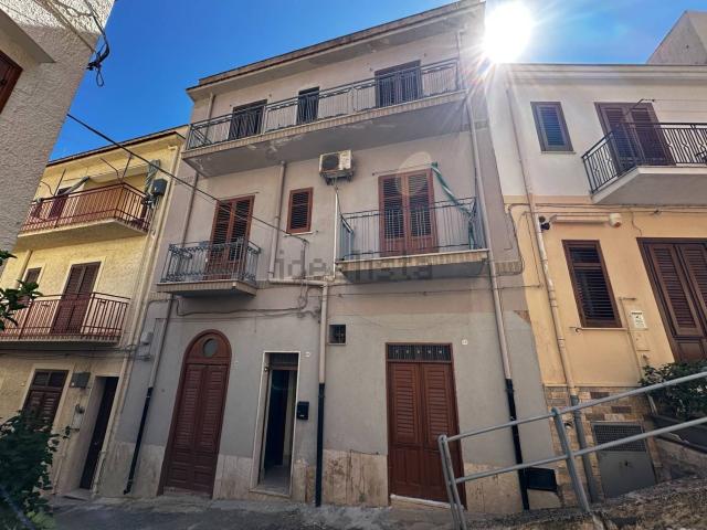 Villetta indipendente in vendita di 180 m² in Via Pegno