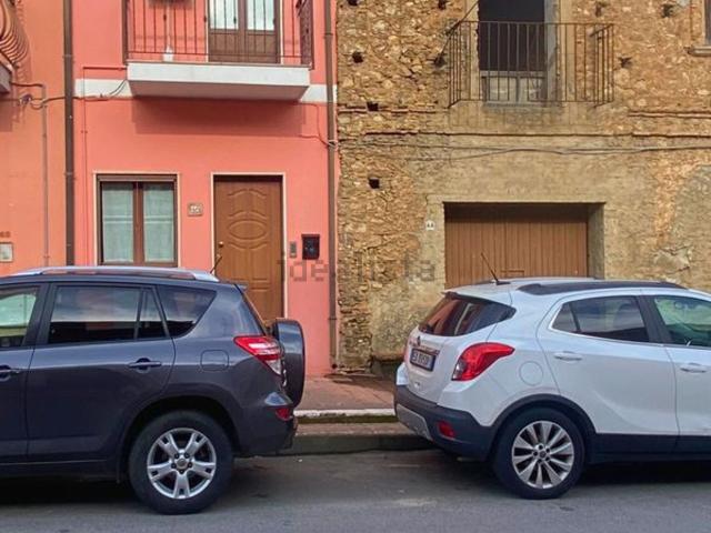 Villetta indipendente in vendita di 180 m² in Via Roma, 46