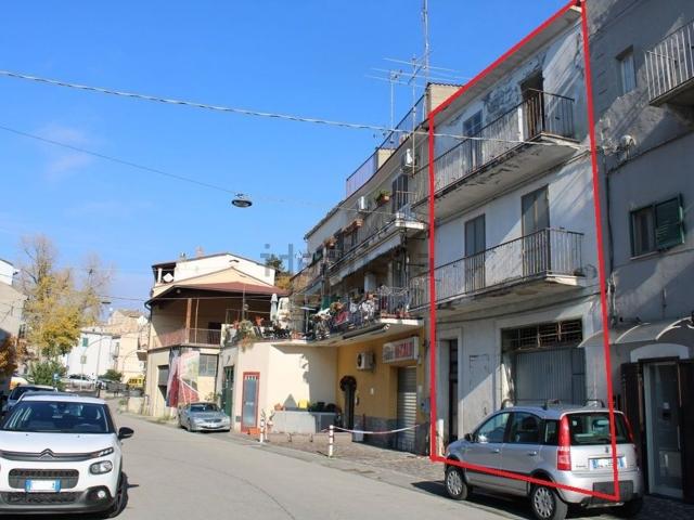 Villetta indipendente in vendita di 180 m² in Via Roma