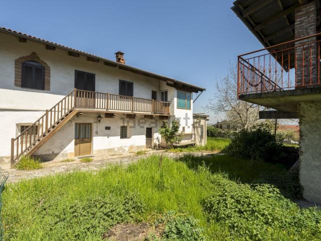 Villetta indipendente in vendita di 180 m² in Via Roma, 166