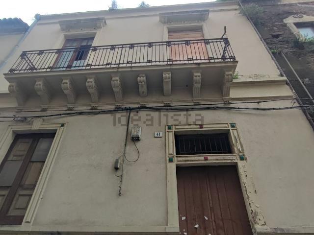 Villetta indipendente in vendita di 180 m² in Via Reggio, 41