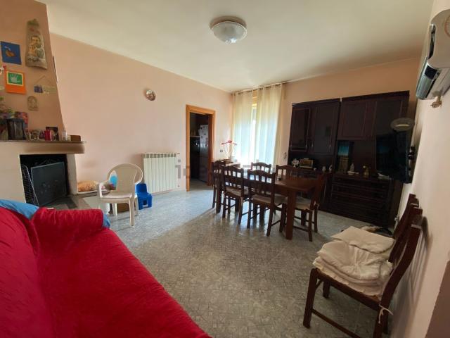 Villetta indipendente in vendita di 180 m² in Via Rismondo