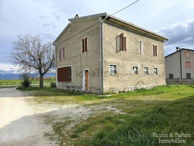 Villetta indipendente in vendita di 180 m² in Via Tordandrea