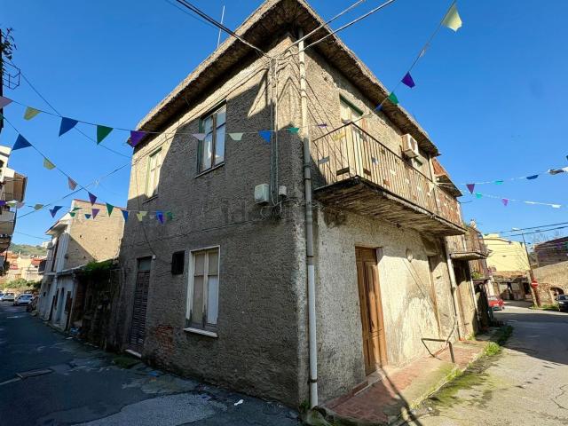 Villetta indipendente in vendita di 180 m² in Via Trapani, 3