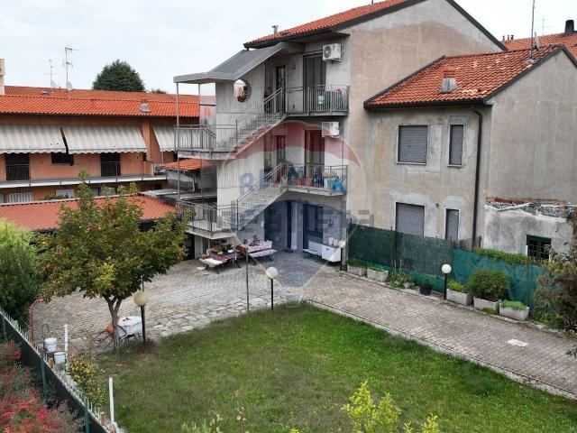 Villetta indipendente in vendita di 180 m² in Via Trieste, 4