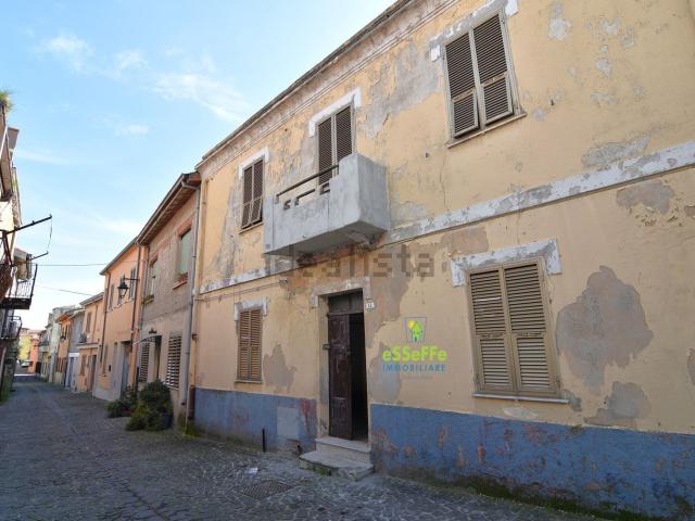 Villetta indipendente in vendita di 180 m² in Via V. Emanuele, 50