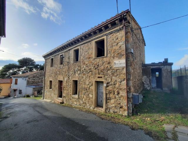 Villetta indipendente in vendita di 180 m² in Via Volta