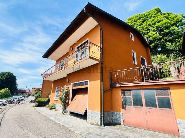 Villetta indipendente in vendita di 180 m² in Via vittorio emanuele