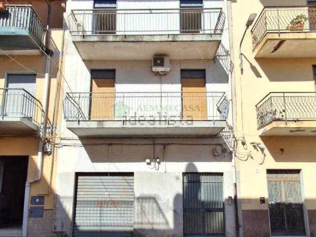 Villetta indipendente in vendita di 180 m² in Via Vincenzo Gemito, 25