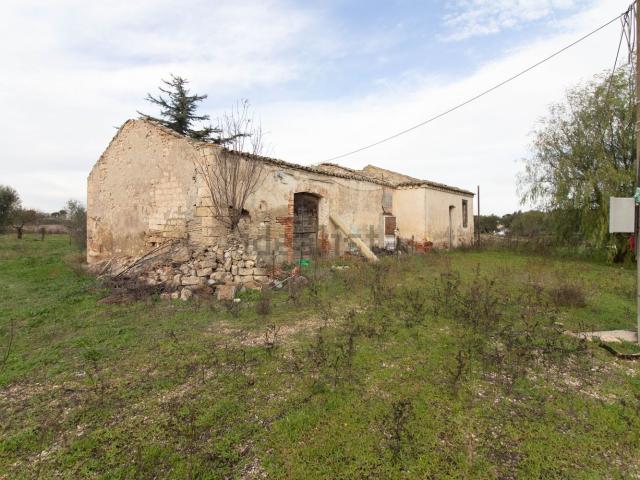 Villetta indipendente in vendita di 180 m² in Contrada Quadrone Delle Vigne