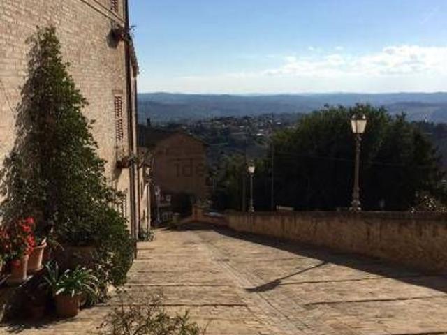 Villetta indipendente in vendita di 180 m² in Contrada Santa Maria Nuova