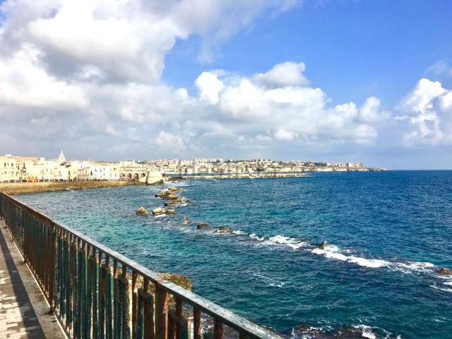 Villetta indipendente in vendita di 180 m² in Lungomare di Levante Elio Vittorini, 20