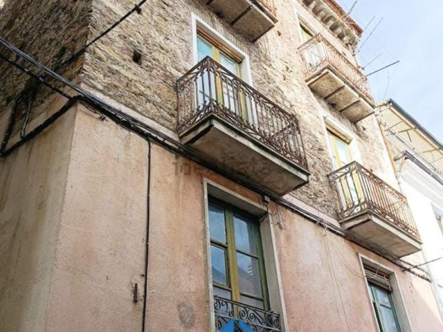 Villetta indipendente in vendita di 180 m² in Piazza umberto primo