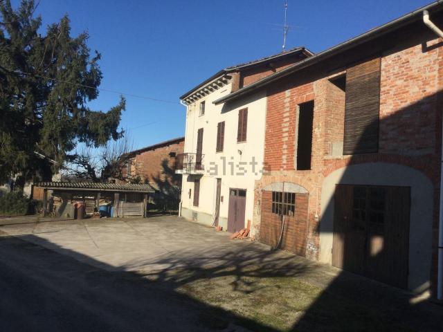 Villetta indipendente in vendita di 180 m² in Strada Comunale di Berzano