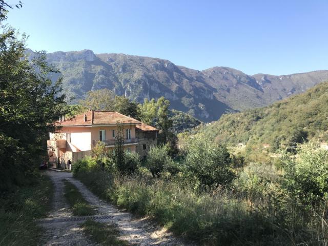 Villetta indipendente in vendita di 180 m² in Strada Provinciale 31b