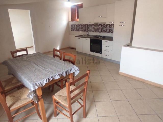 Villetta indipendente in vendita di 181 m² in Via Caracciolo