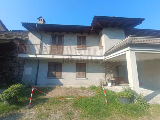 Villetta indipendente in vendita di 181 m² in Via Andrea Oliva