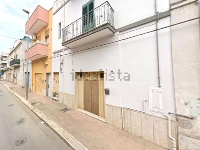 Villetta indipendente in vendita di 181 m² in Via Sardegna, 26