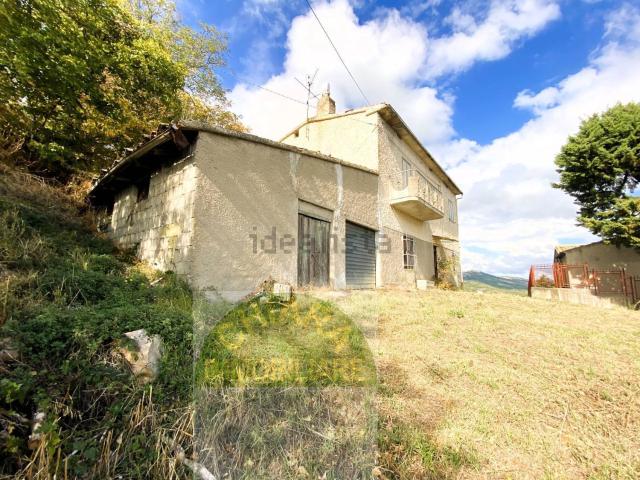 Villetta indipendente in vendita di 181 m² in Contrada Crocegrossa, 7